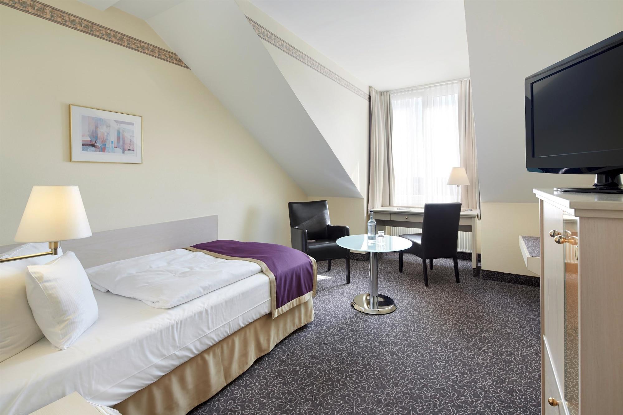 Best Western Hotel Helmstedt Am Lappwald Esterno foto