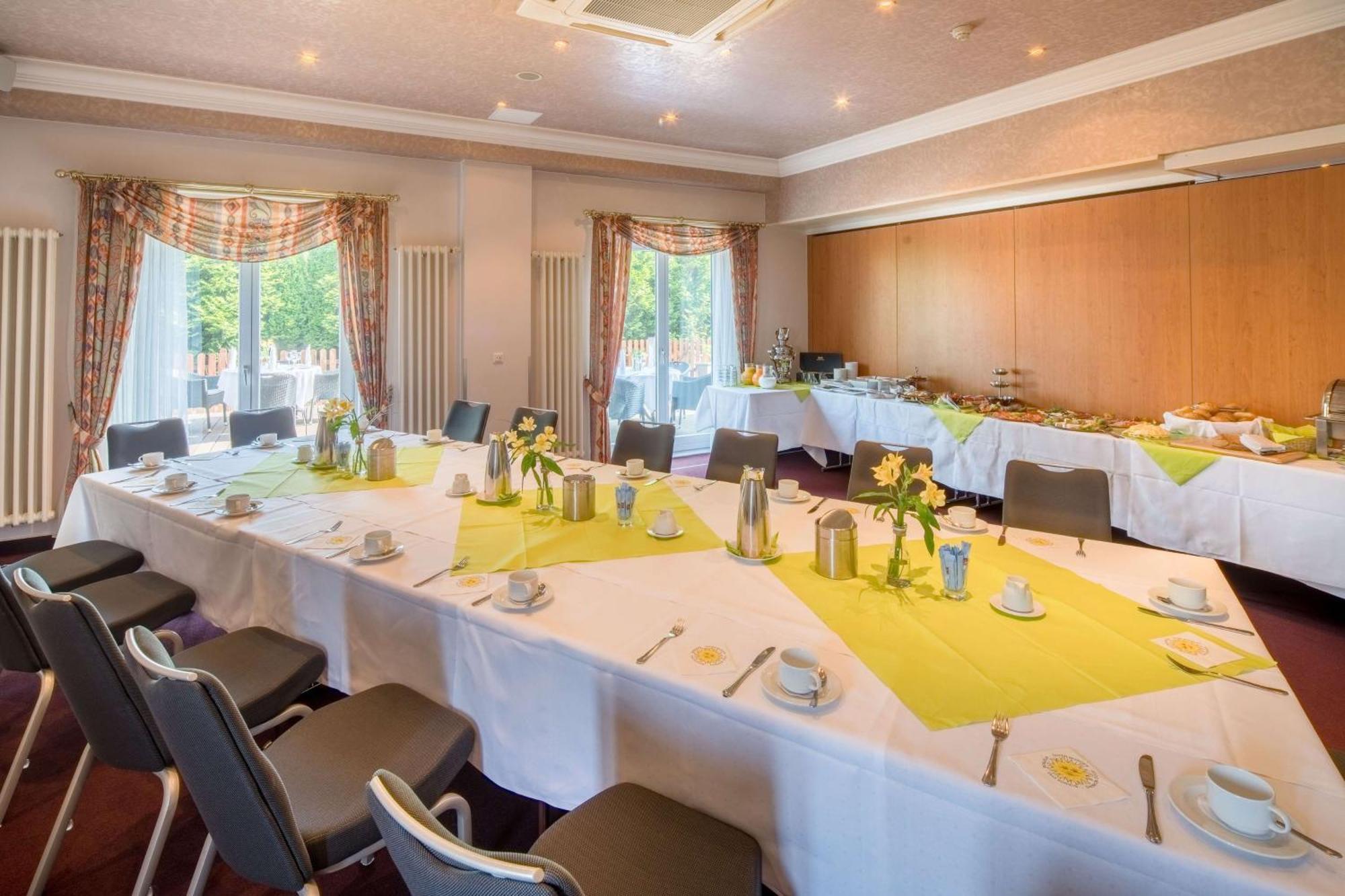 Best Western Hotel Helmstedt Am Lappwald Esterno foto