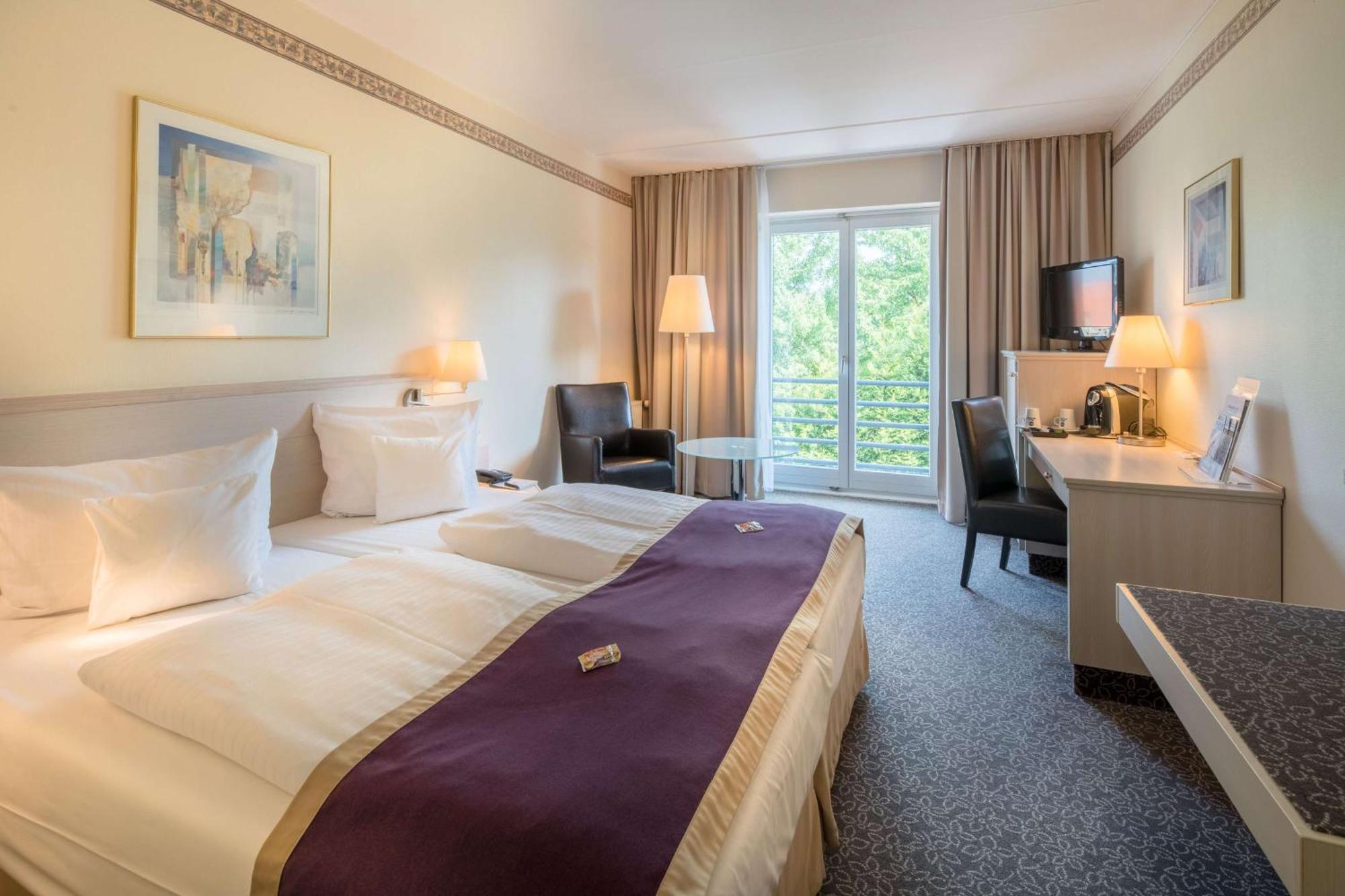 Best Western Hotel Helmstedt Am Lappwald Esterno foto